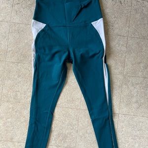 Ryderwear Leggings size S 🤸🏾‍♂️🏋🏽‍♀️🤸🏾